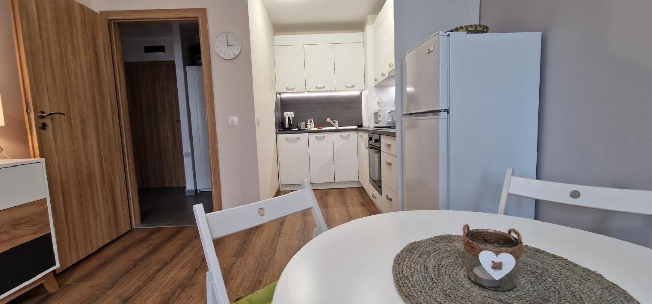 Pine Tree Apartment / Borovets Gardens Экстерьер фото